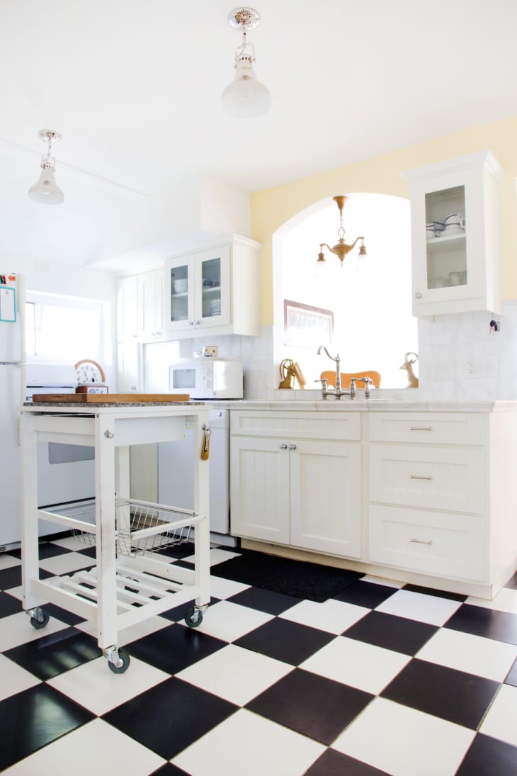 Work It Classic Black White Checkered Kitchen  Floors  